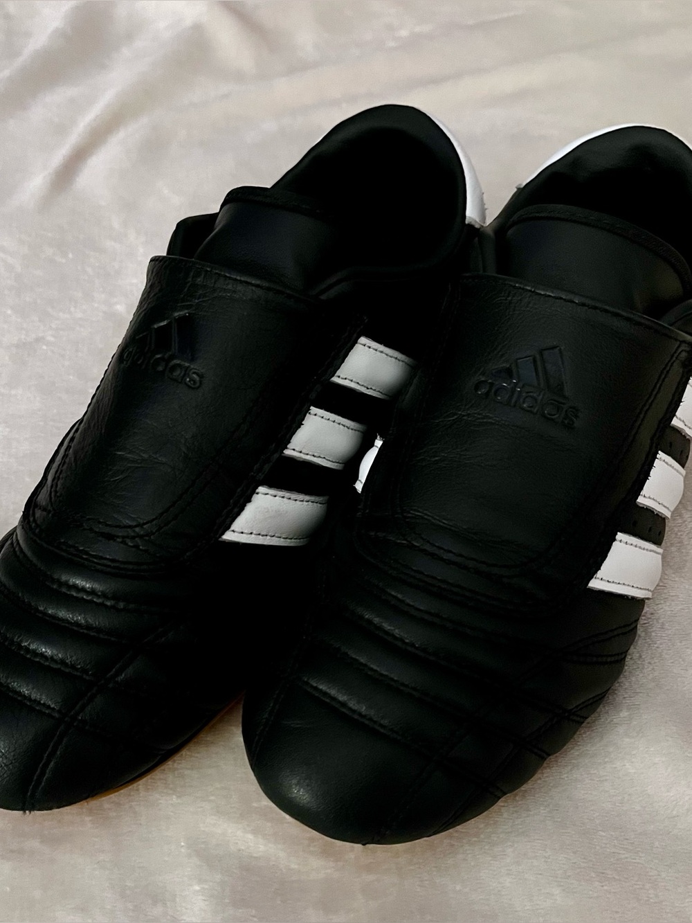 Adidas Originals Taekwondo Leather Slip On Black White Gum Size 8 JQ4775